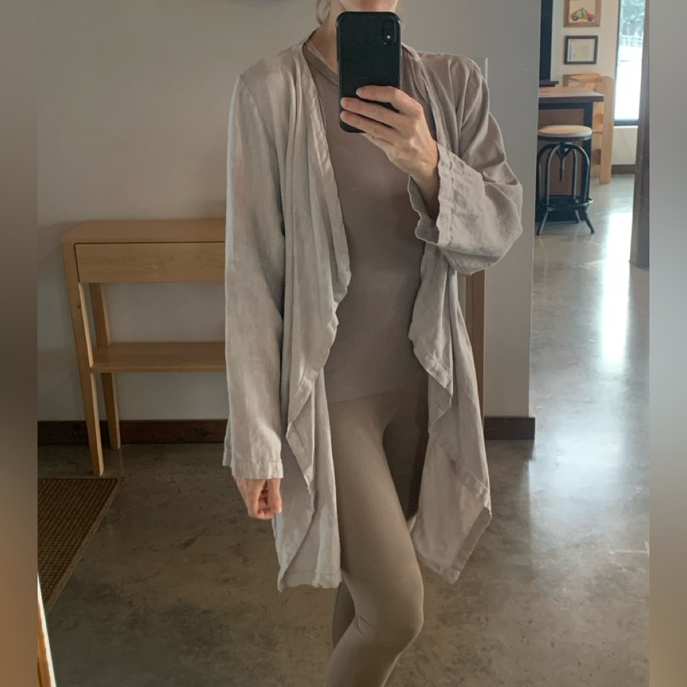 (SOLD) Bryan Walker 100% linen waterfall cardigan - Medium